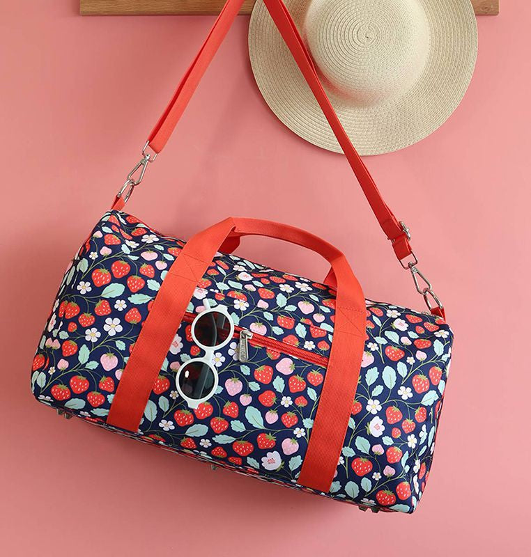 *NEU* Reisetasche / Erdbeeren