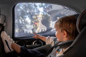 Sophie la girafe® - Kinder Auto-Sonnenschutz zum Überziehen / 2 Stück
