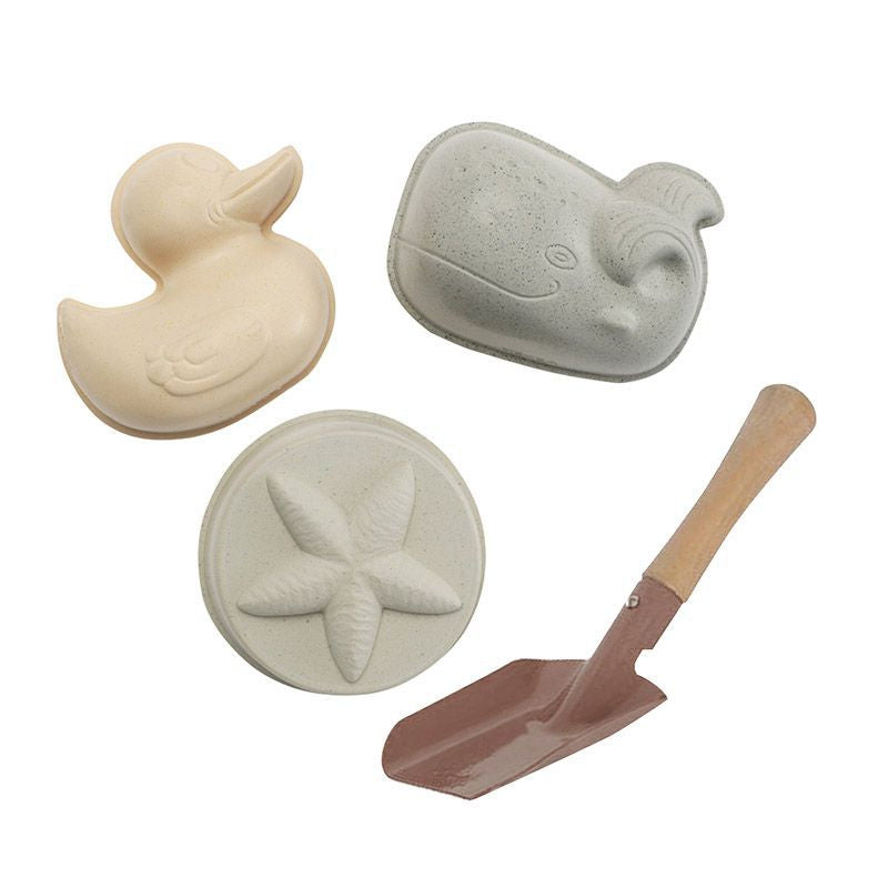 HEVEA Sandförmchen-Set mit Schippe im Tragenetz - Naturkautschuk / upcycled