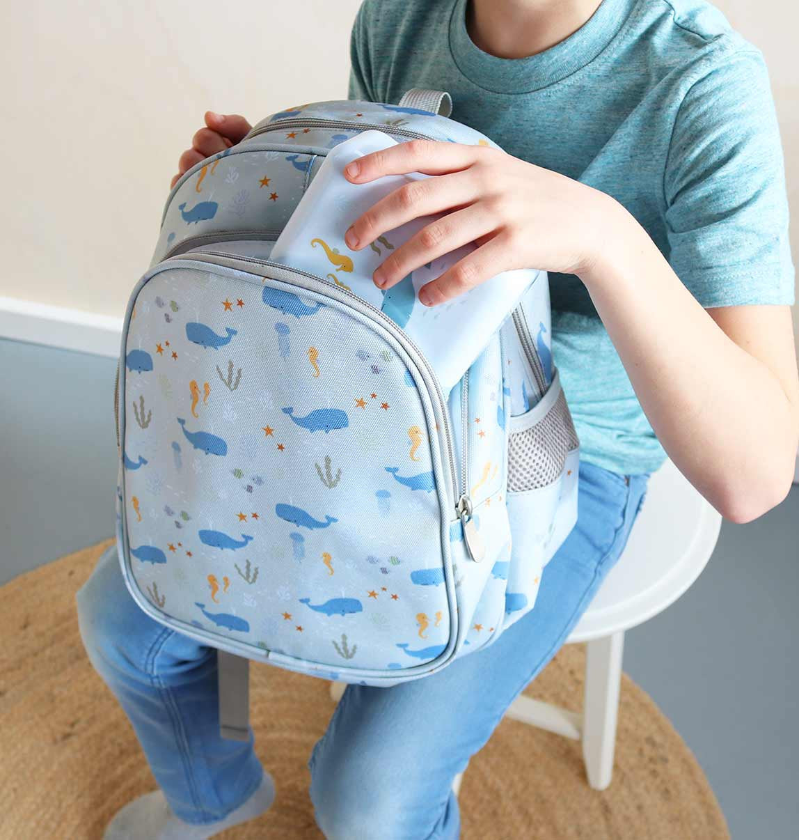 *NEU* Rucksack mit Isolierfach / Ozean